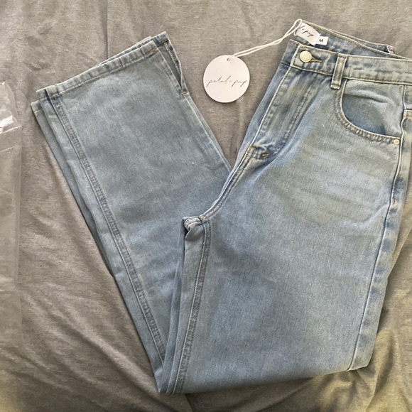 Petal & Pup Westland Jeans - Light Wash Size M - BRAND NEW WITH TAGS - Picture 1 of 4